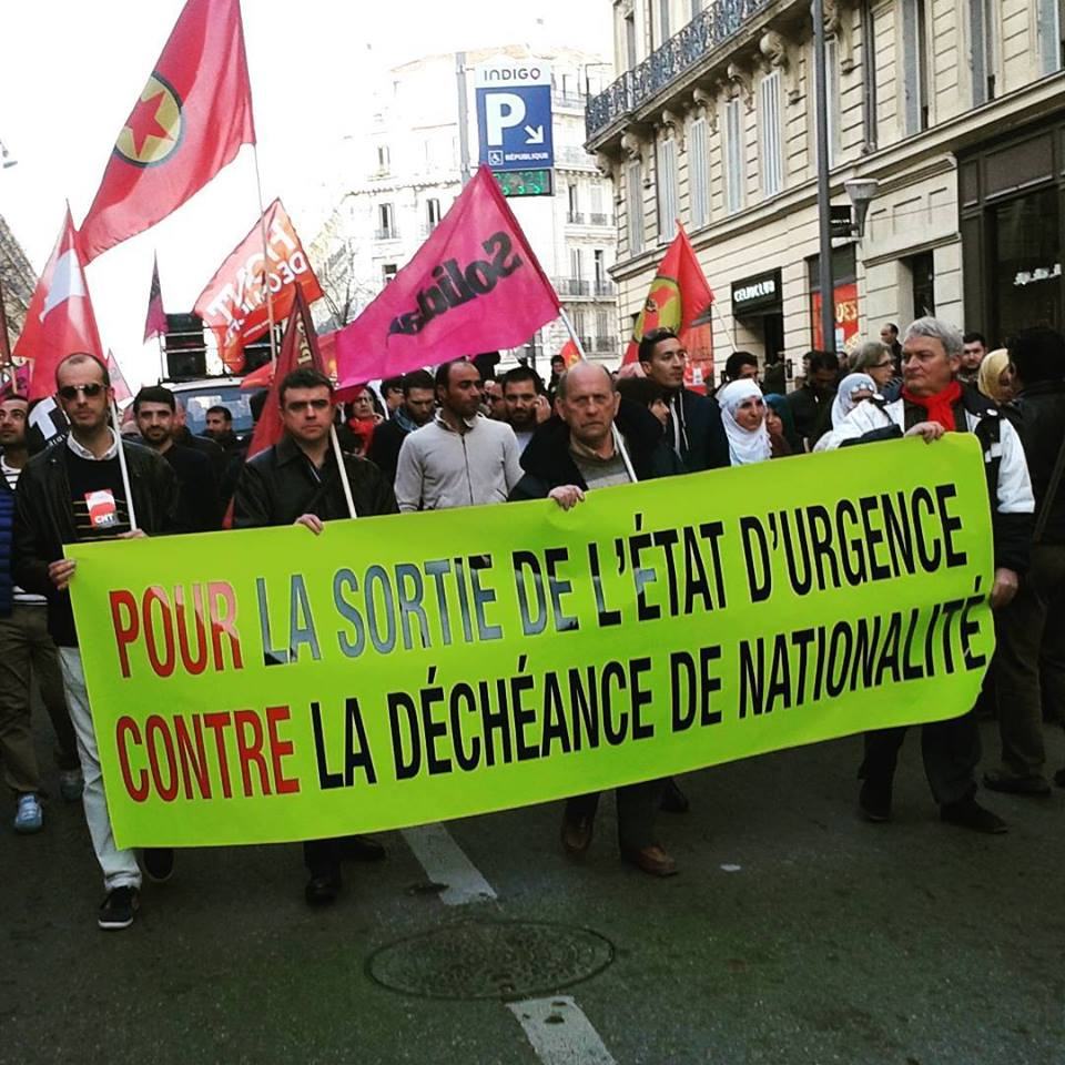 manif_etaturgence_30janv16.jpg