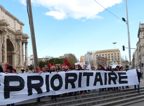 [Education prioritaire] : Appel de l'Assemblée Générale des personnels en lutte pour la grève le 17 décembre 2014 et communiqué CGT - CNT-SO - SUD